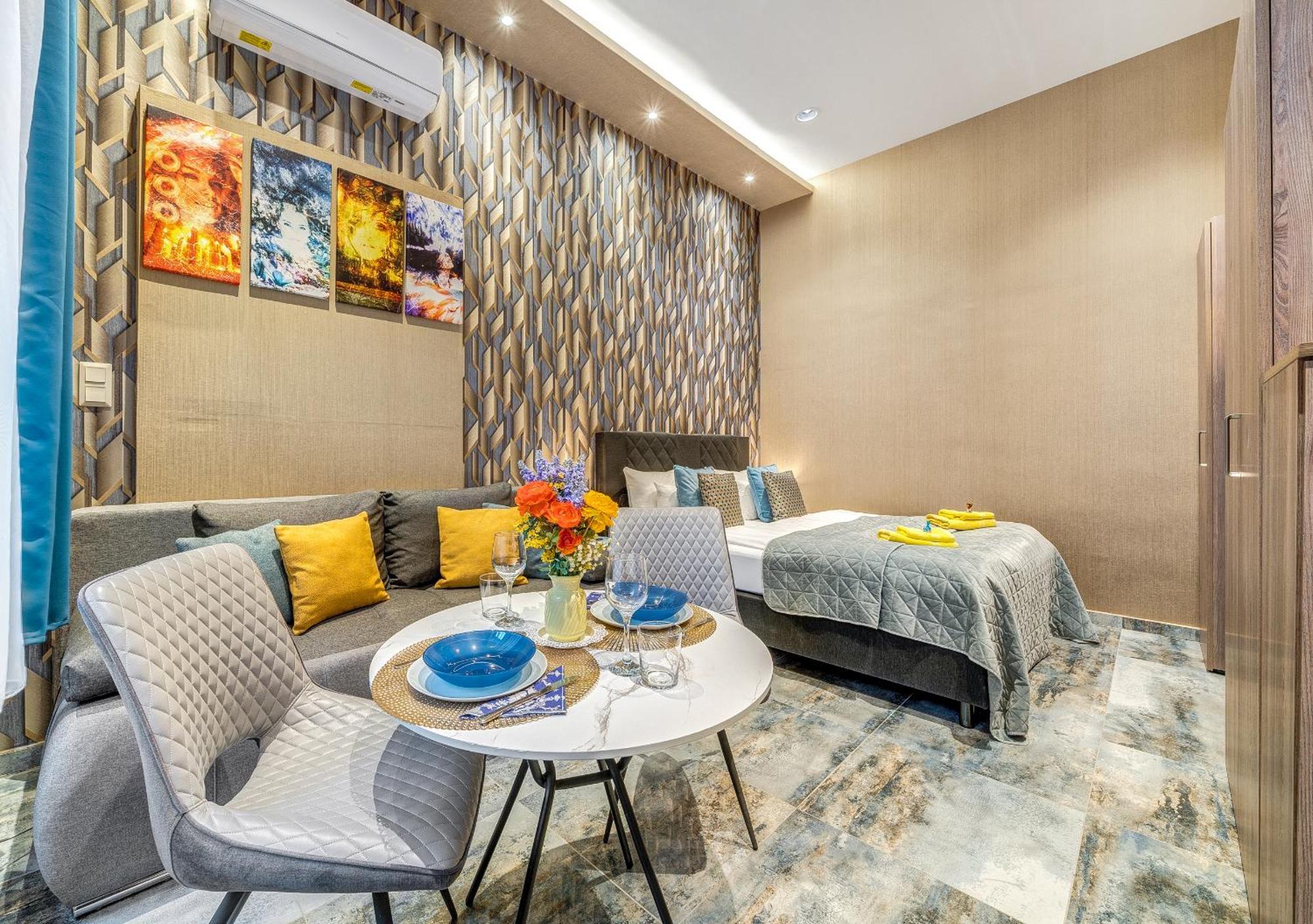 Budapest Magic Blue In Downtown Luaran gambar